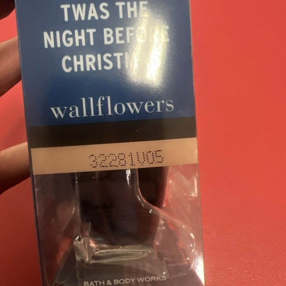 Bath & Body Works Wallflowers Refill‎ 2-Pk Home Fragrance Twas Night Before Xmas